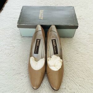 Bally of Switzerland Vicky ll Leather Pumps Shoes Size 9.5 AAA